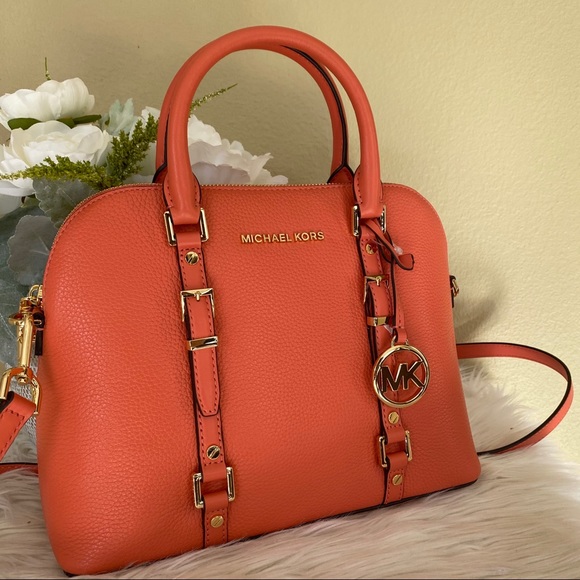 New Michael Kors Bedford legacy satchel - Picture 2 of 10